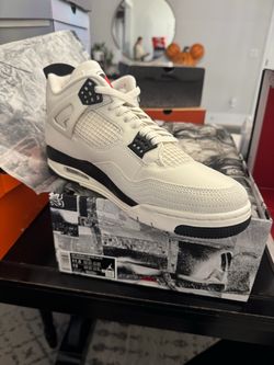 Air Jordan 4 Retro OG FC       ￼🩷 Loved before, ready for more! 🩷