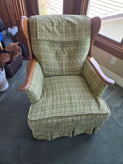Comfortable Rocking chair