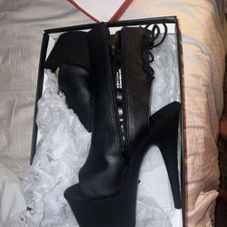 Brand New Black Pleasers!