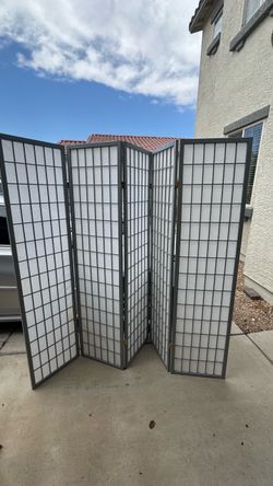 Room divider