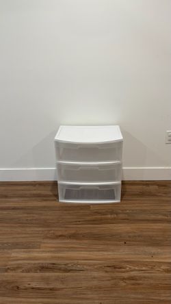 3-Drawer Plastic Storage Organizer / Storage Case