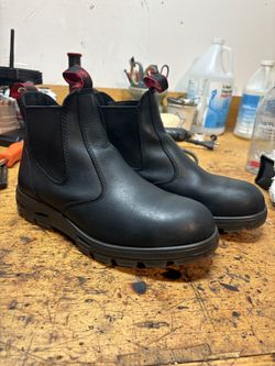 Black Redback Soft Toe Boots