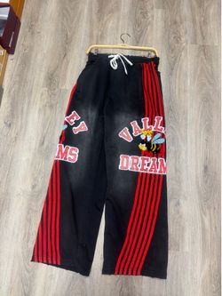 Vale valley dreams sweats sz small, medium