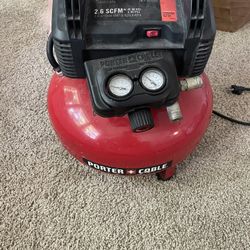 PORTER-CABLE Air Compressor, 6-Gallon, Pancake, Oil-Free 