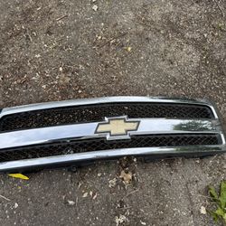 2011 Chevy Silverado Bumper And Grill