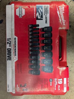 Milwaukee impact socket set SAE