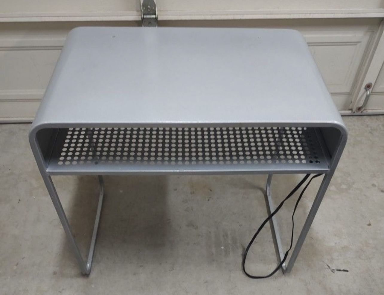 Small Metal Desk w/ USB & electrical ports!