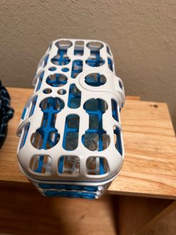 Nice looking durable carrying case