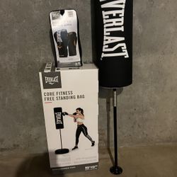 Everlast Core Fitness Standing Bag & Gloves