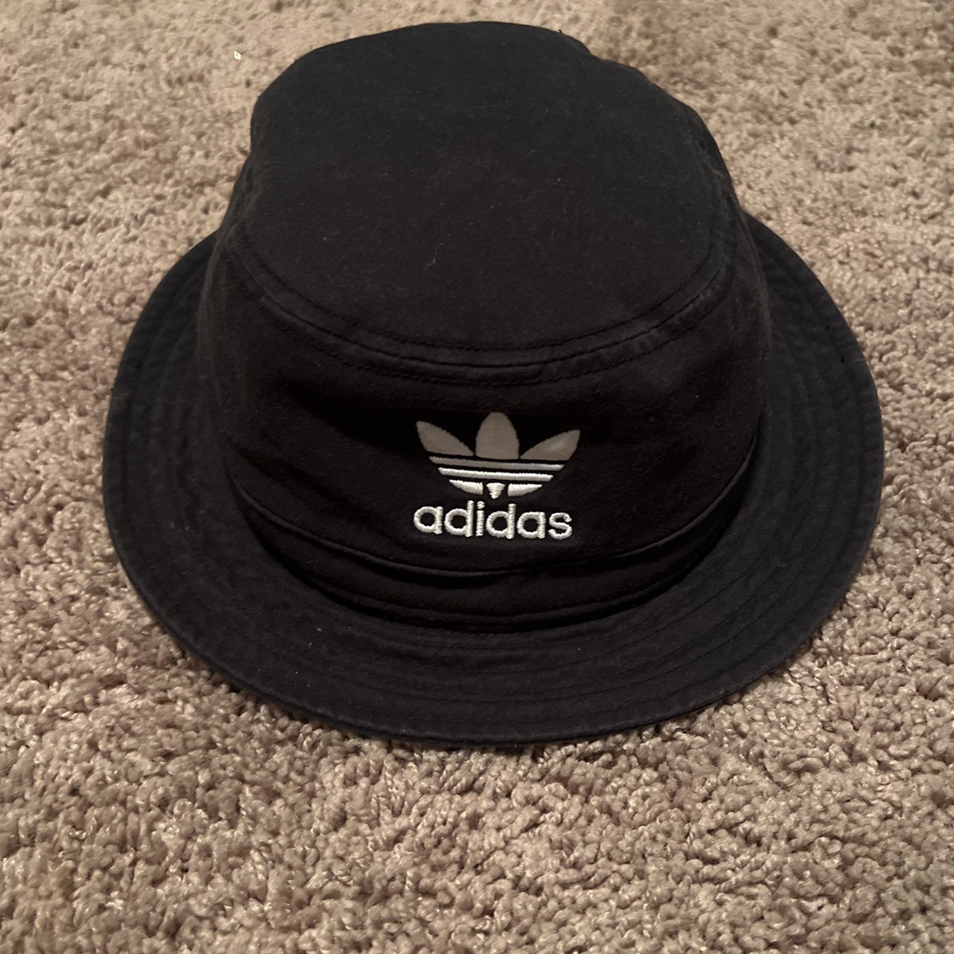 Black Adidas Bucket Hat Size M