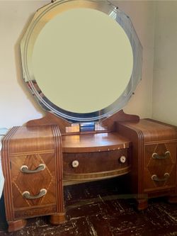 Vintage Art Deco Vanity