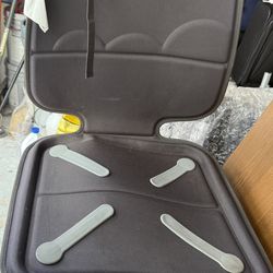 Munchkin Car Seat/booster Seat Protector