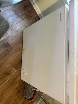 Hisense deep freezer