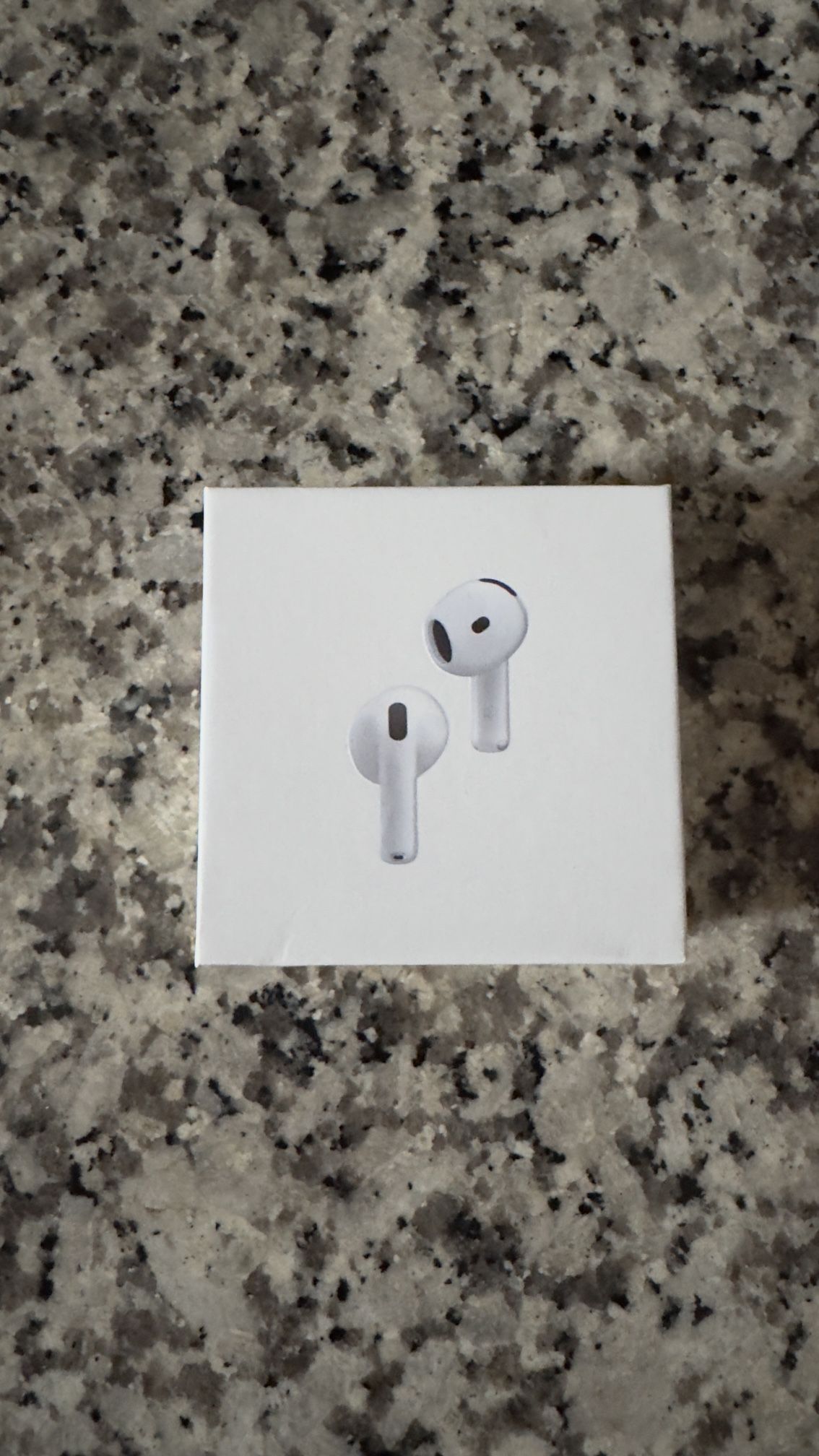 Apple AirPods 4