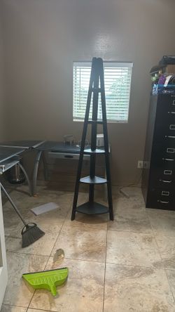 Corner Book Shelf Black