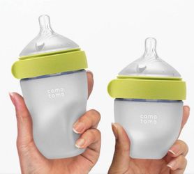 Lot of Comotomo Silicone Baby Bottles