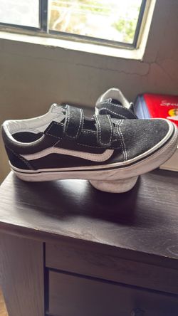 vans size 4