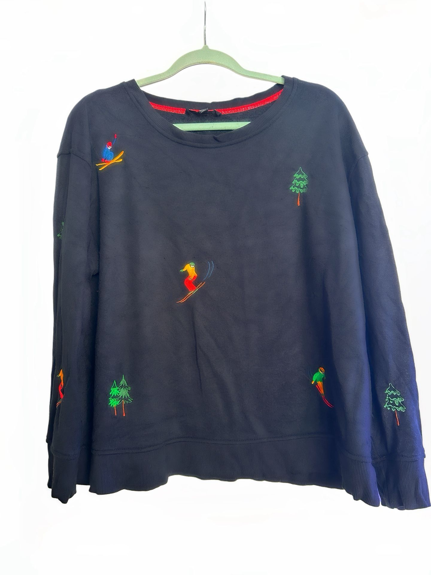 Skiers Embroidered Sweatshirt Sweater – Size L
