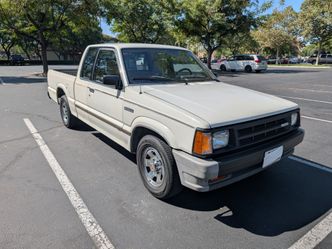 1987 Mazda B-Series Pickup