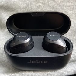 Jabra Ear Buds  With Noise Cancellation 