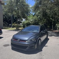 2021 Volkswagen Golf GTI