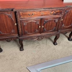 71 Inch Long Large Solid Wood, Hand Carved Buffet/ Server/ Tv Cabinet, Tons Of Carving, Tons Of Storage W/ Shelves Behind Doors.