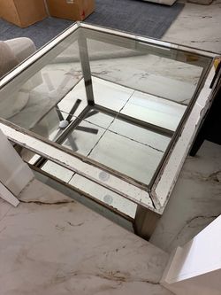 Free coffee table