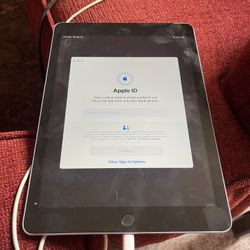 iPad 6th Gen