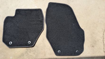 Volvo XC60 Floor Mats (2008-2017)