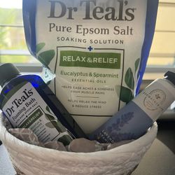 Dr teal - Small Gift Basket 