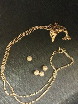 Dolphin pendant & chain 🌊🐬 Silver Plated Jewelry