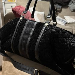 OVERNIGHT Bag- Steve Madden