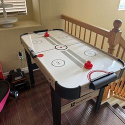 Air Hockey