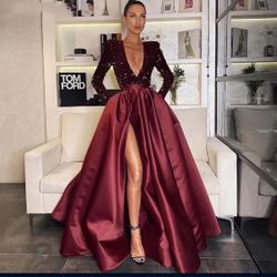 Burgundy Sequined Bridesmaid Prom Dresses Long Sleeve A Line Side Slit Shiny Bridesmaid Party Dress Satin Full Length