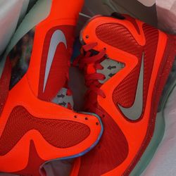 Nike LeBron 9 Big bang