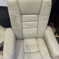 Leather Swivel Lounge Chair