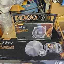 NEW IN BOX. Infinity speaker & crossover system, optional 3way or 2way crossover