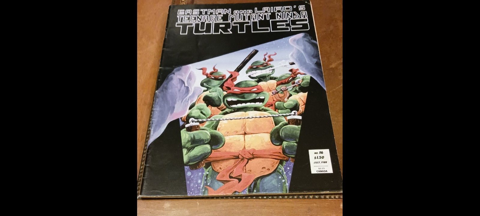 EASTMAN AND LAIRD 'S TEENAGE MUTANT NINJA TURTLES #16. MINT COMIC!!Dive into the action packed world of the Teenage Mutant Ninja Turtles with TMNT #16