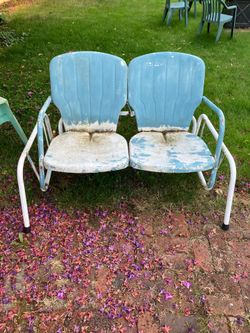 Gramma’s patio swing chair
