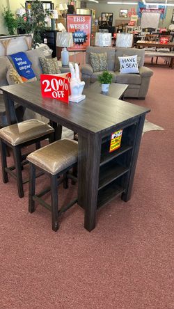 💥HUGE Blowout Sale!💥 Brand New Gray Table W/ 4 Stools!