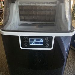 Counter Ice Machine