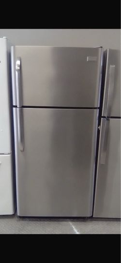 Frigidaire 30” Stainless Steel Top Freezer-Bottom Refrigerator