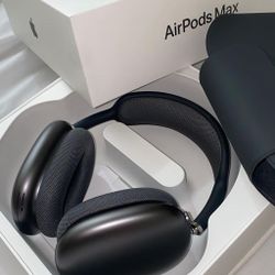 Black Airpod Max