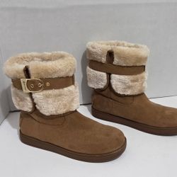 G By Guess Winter Boots Womens  Beige Gaussie Faux Fur Suede Booties BuckleSz7.5