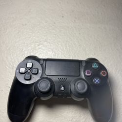 PS4 Controller 