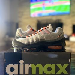 Nike Air Max 95 OG ‘Big Bubble Bright Mandarin’ 🍊 Size: 11 | Condition: New |$250
