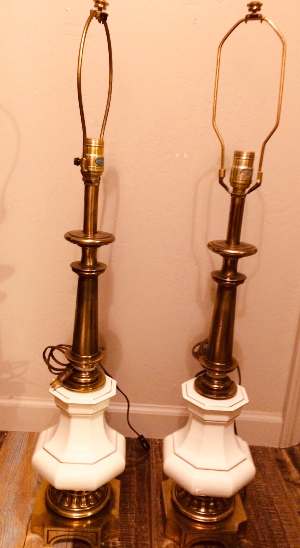 A Pair of Beautiful “Hollywood Regency” Stiffel Lamps
