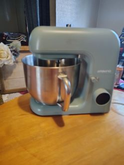 Used Ambiano Classic Stand Mixer perfect for baking and kneading dough.