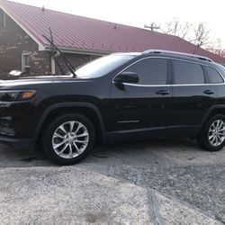 2019 Jeep Cherokee