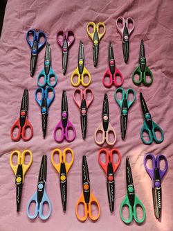 22 Kraft Edgers Scissors